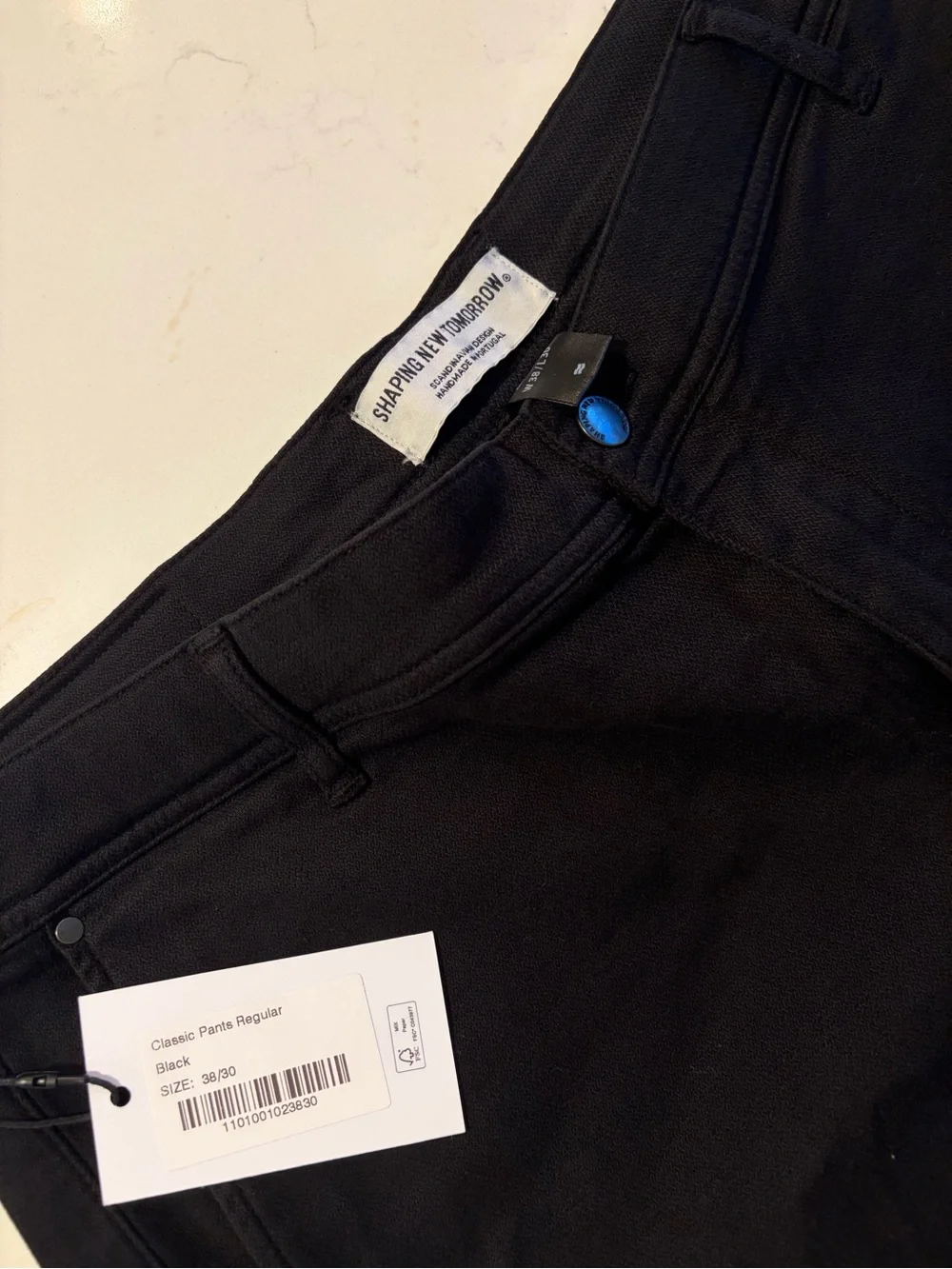 Men’s Straight-Leg Dress Jeans NWT